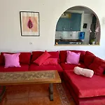 Cosy Ocean View & Garden